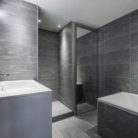 Au Centre De 1550, 6/7 Pers, Wi-fi, Parking, Acces - Fr-1-631-198 *