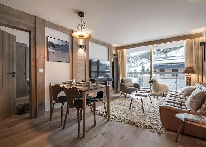 Au Centre De 1550, 6/7 Pers, Wi-fi, Parking, Acces - Fr-1-631-198 * Courchevel
